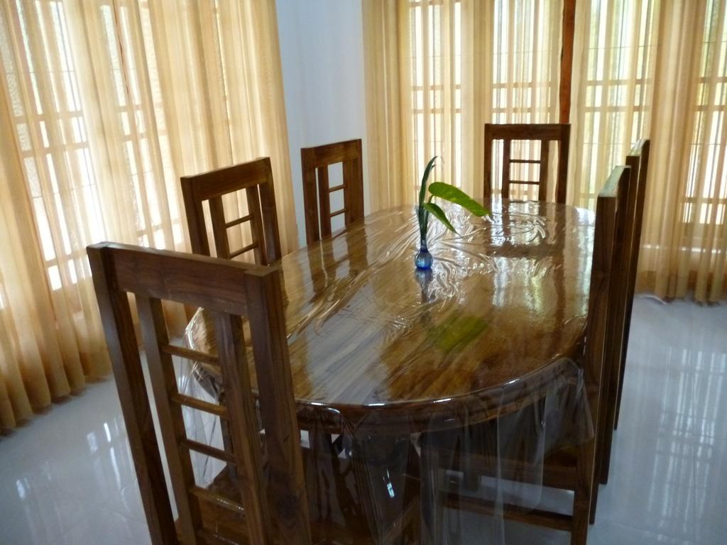Serene Home Stay Удавалаве Екстериор снимка